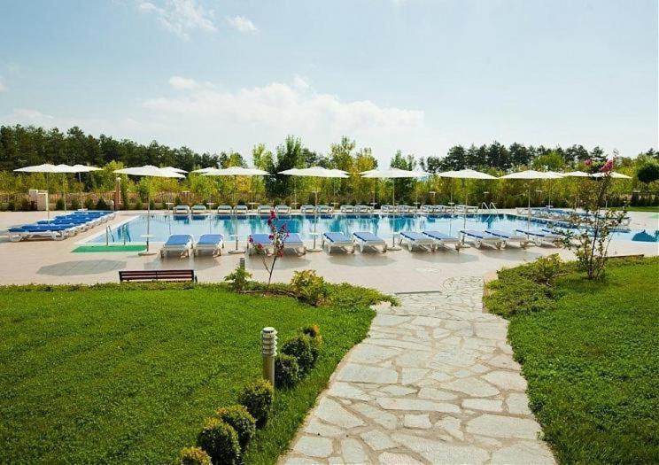 Аппартамент Pines Beach Resort Byala  Ngoại thất bức ảnh