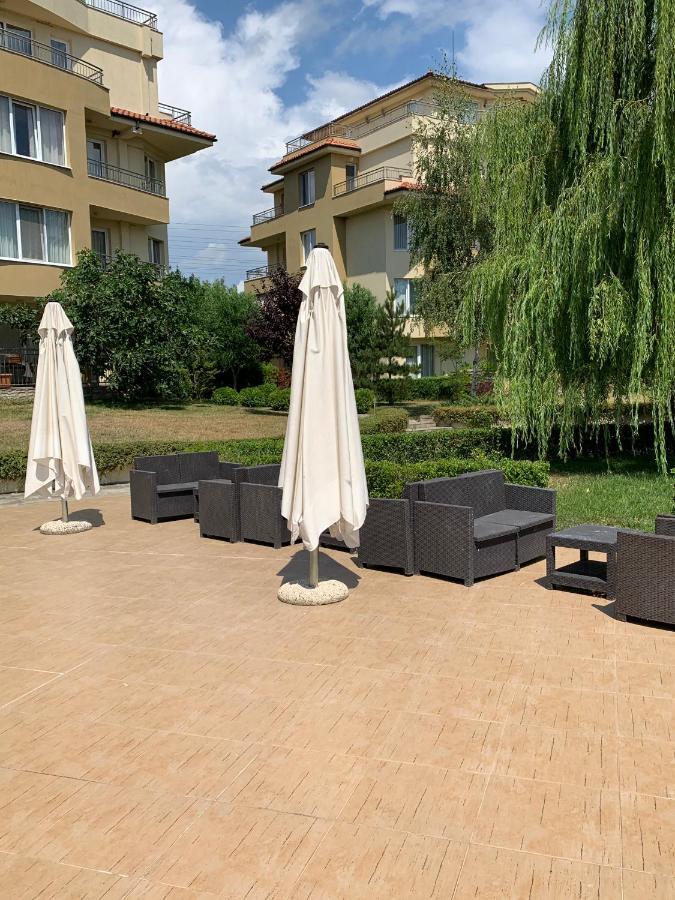 Аппартамент Pines Beach Resort Byala  Ngoại thất bức ảnh