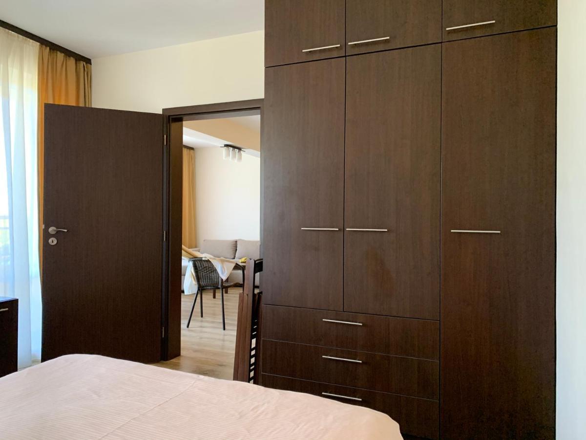 Аппартамент Pines Beach Resort Byala  Ngoại thất bức ảnh