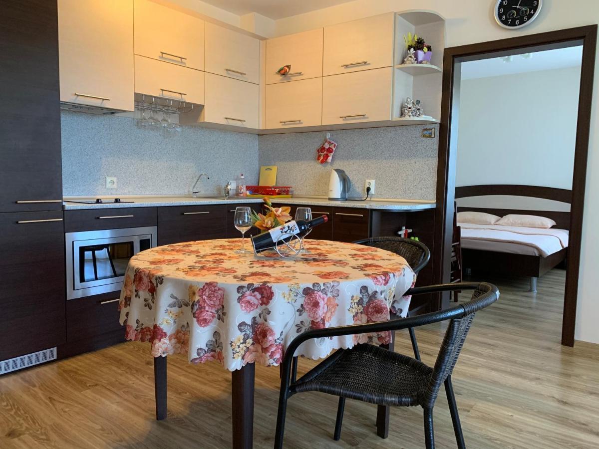 Аппартамент Pines Beach Resort Byala  Ngoại thất bức ảnh