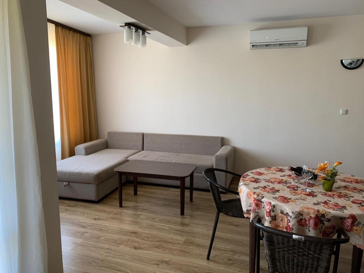 Аппартамент Pines Beach Resort Byala  Ngoại thất bức ảnh